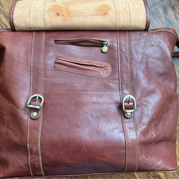 Floto Leather Duffle Bag - Picture 11 of 16